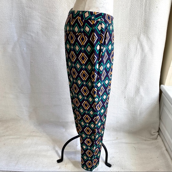 Issa London Slouchy Skinny Silk 70s Print Trousers - Picture 4 of 8